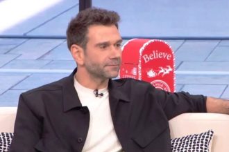 Τάσος Ιορδανίδης: «Είμαι ντροπαλός γενικά - Η υποκριτική με απενοχοποιεί»