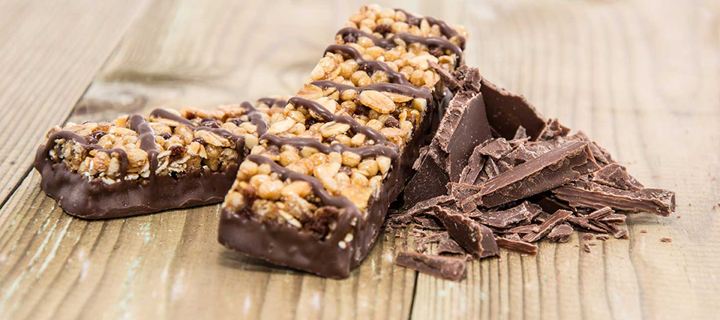 Μπάρες δημητριακών με σοκολάτα