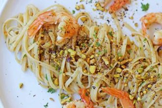 Λιγκουίνι με γαρίδες