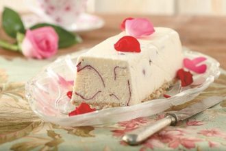 7 λαχταριστές συνταγές με… τριαντάφυλλα!