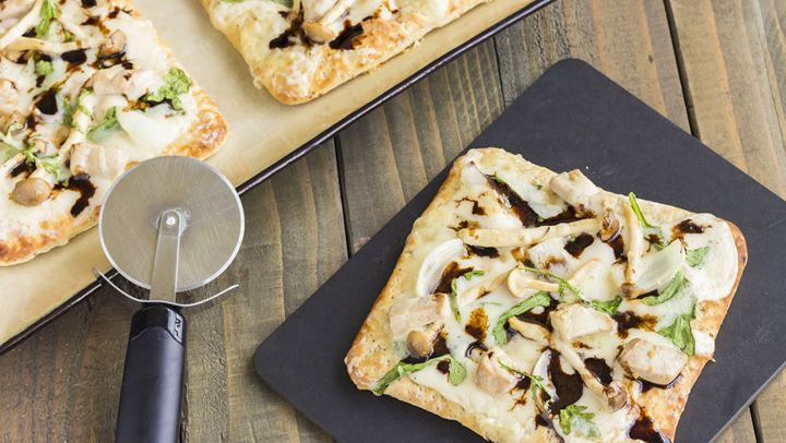 Σήμερα φτιάξτε ζύμη για πίτσα διαίτης!