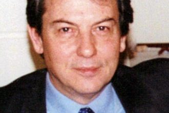 Ο Παπάς, ο έλεγχος της ενημέρωσης και η «παθογένεια της Δημοκρατίας» !