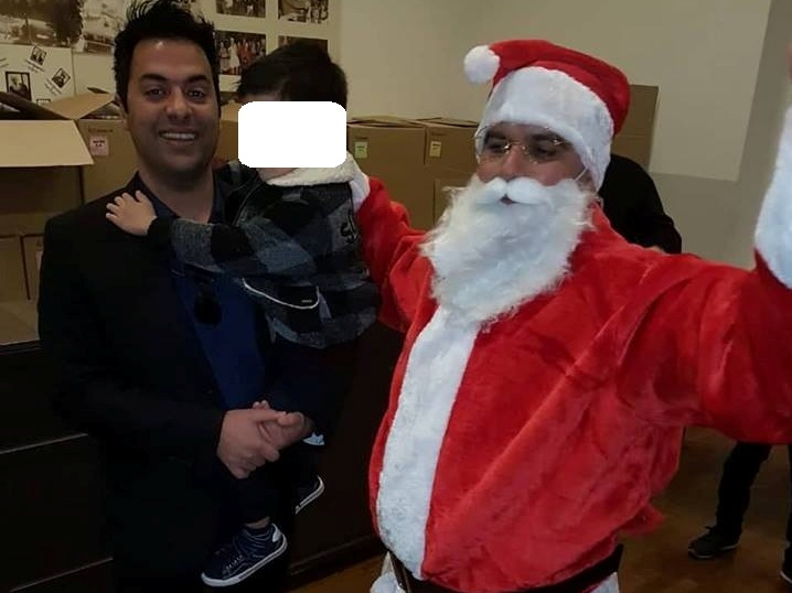 Έκλεψε τις εντυπώσεις ο Αι Βασίλης των...Αστυνομικών - ΦΩΤΟ