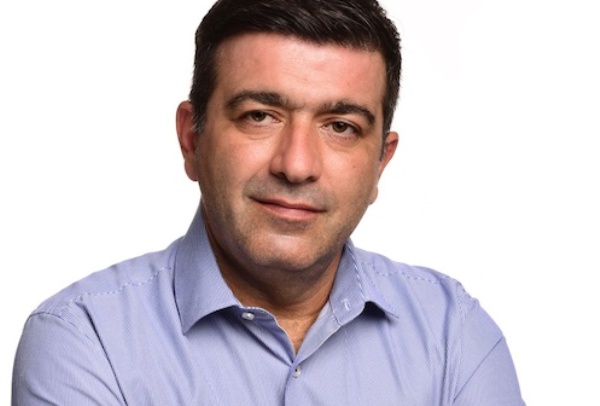 Δήλωση υπέρ του Χάρη Δούκα