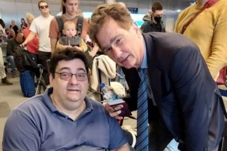 Συνάντηση του Αντώνη Χαροκόπου με το Νίκο Παπανδρέου