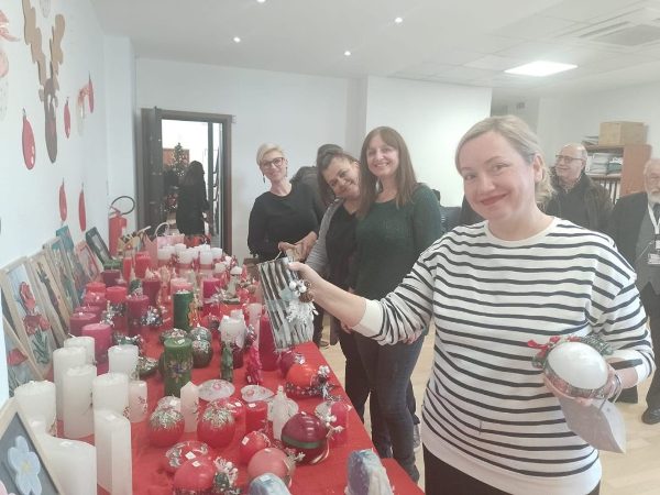 6η ΥΠΕ - ΚΟΙΣΠΕ “Φάρος”: Πασχαλινό μπαζάρ