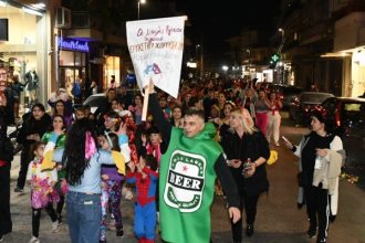 Πατρινό Καρναβάλι: «Oι Μπούλες βγήκαν παγανιά …στα Ζαρουχλέικα»