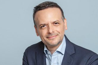 Το πρώτο σύνθημα για τον Χάρη Δούκα ΦΩΤΟ