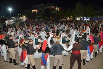 Πλήθος κόσμου στις εκδηλώσεις του Εκπολιτιστικού Συλλόγου Αμπελοκήπων ΦΩΤΟ
