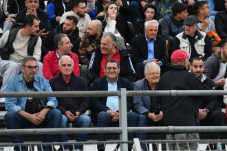 Ο Κώστας Πελετίδης ...είδε μπάλα