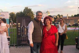 Στο φεστιβάλ "Γίνε δότης μυελού των οστών" ο Δημήτρης Μπαρμπούνης ΦΩΤΟ