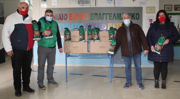 Οι σοκολατορίχτες στο Ενιαίο Επαγγελματικό Γυμνάσιο και Λύκειο Πατρών