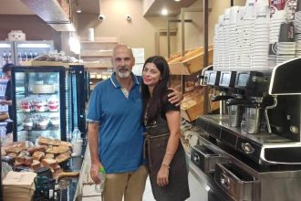 Χαράλαμπος Μπονάνος: Καλό μήνα, εμείς συνεχίζουμε...