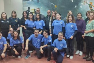 Το χορευτικό του "Πείρου" σε ιδρύματα