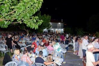 Χορός μέχρι τα ξημερώματα στο Βελβίτσι - ΦΩΤΟ