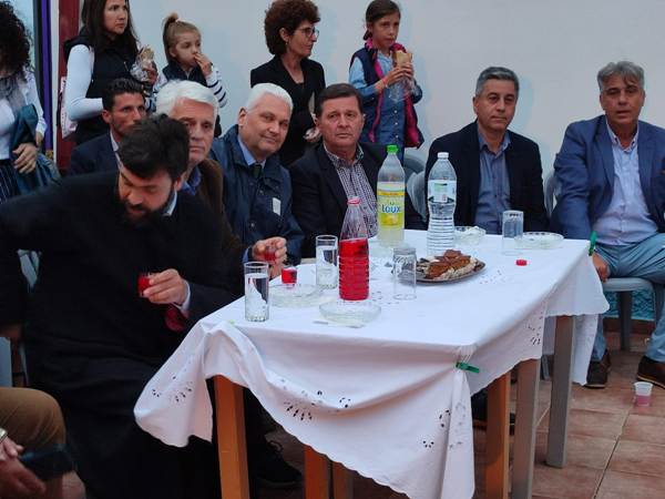 Ζαΐμης - Μπαρμπούνης στην κάτω Αλισσό για την γιορτή του Αγ. Νικολάου