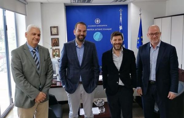 Φωκίων Ζαΐμης: Συζητώντας με τον υφυπουργό για τον πολιτισμό