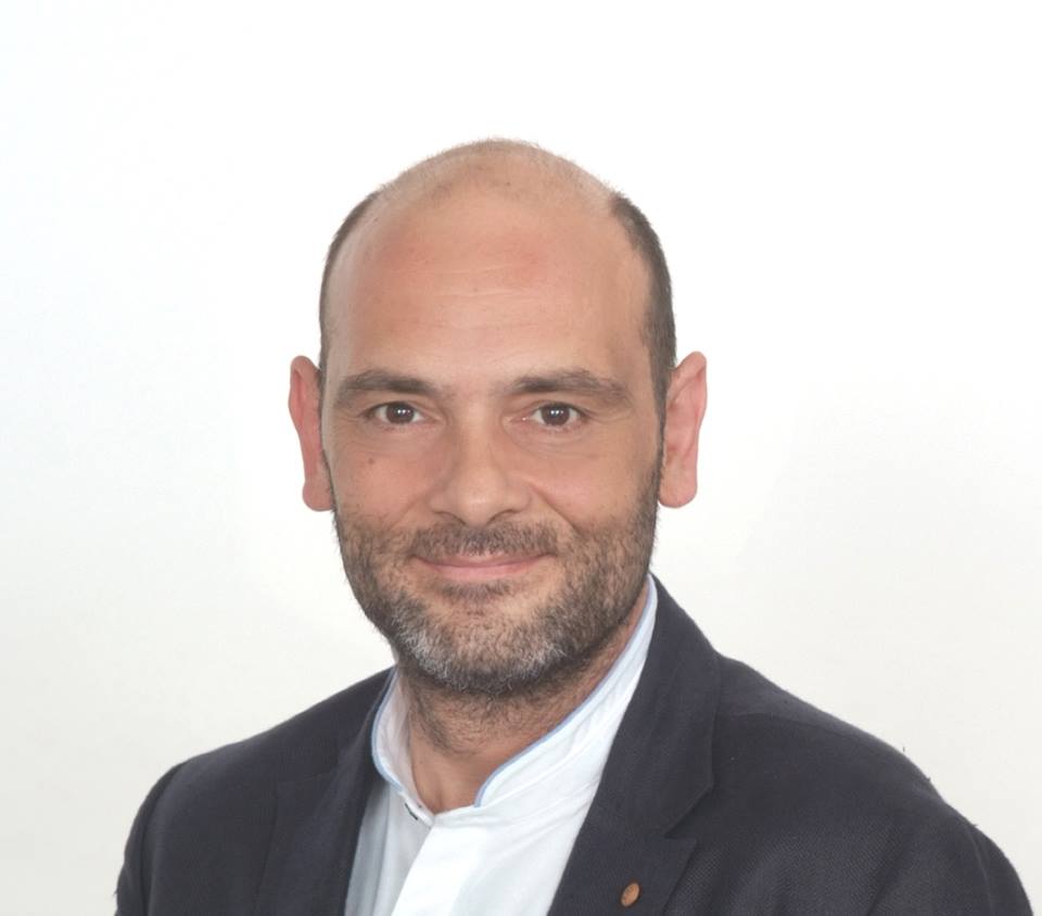 Λόγω πάγου...πάρτε το μετρό!