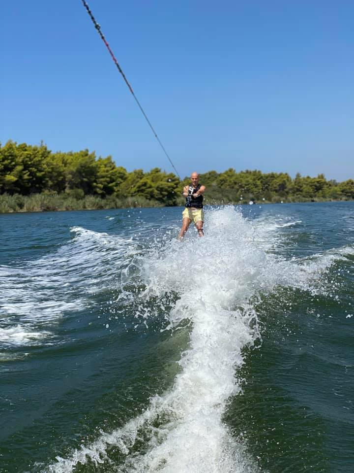 Ο Ανδρέας Τζουραμάνης ...σκίζει τα νερά