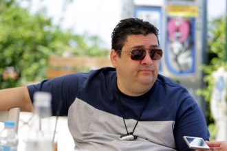 Γιατί δεν θα βρίσκεται στη σημερινή συνεδρίαση ο περιφερειακός σύμβουλος Αντώνης Χαροκόπος