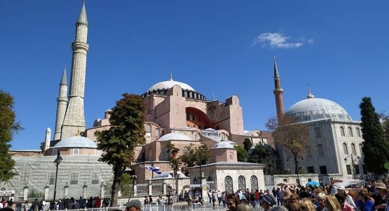 Ιερά Μητρόπολη Πατρών: Προσκυνηματική εκδρομή στην Κωνσταντινούπολη