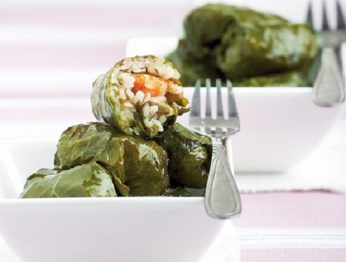 Ντολμαδάκια με γαριδοπίλαφο