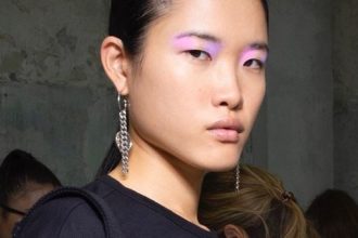 Pastel gothic: Αυτή είναι η νέα τάση στο μακιγιάζ