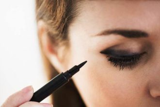 3 τεχνικές για άψογο cat eye makeup που πρέπει να δοκιμάσεις