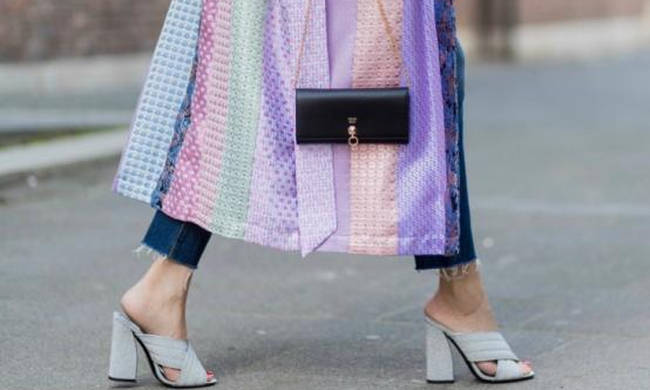 Δες πρώτη την απόχρωση που κερδίζει έδαφος στην ανοιξιάτικη γκαρνταρόμπα