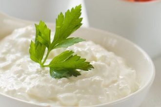 Σπιτική τυροκαυτερή