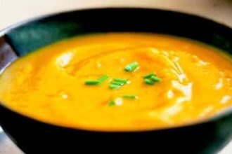 Κολοκυθόσουπα βελουτέ για αποτοξίνωση από τα γιορτινά γεύματα