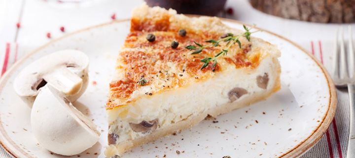 Πίτα με μανιτάρια και κρεμμύδια