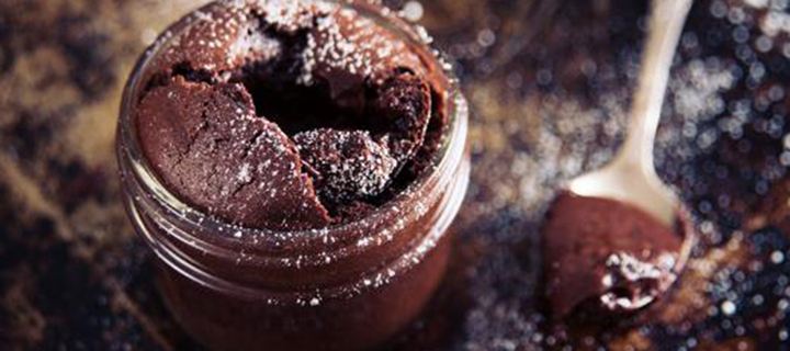 Πώς να φτιάξετε το πιο εύκολο και νόστιμο σουφλέ σοκολάτας
