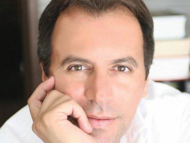 Είναι καιρός να αλλάξουμε ματιά - Να κινηθούμε ενωμένοι