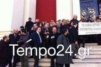 Ελάτε να διαδηλώσουμε