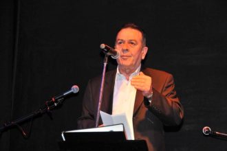 Η αντιδρόμηση και οι περιπέτειες ενός διαλόγου