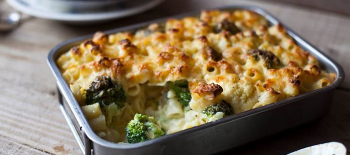 Σουφλέ με μπρόκολο και ζαμπόν