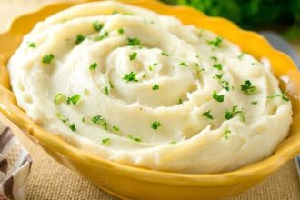 Πεντανόστιμος πουρές από πατάτες