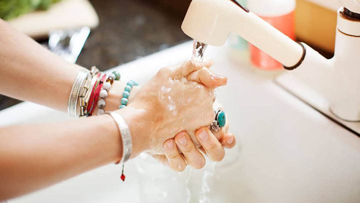 Τρόποι πρόληψης και προστασίας για σκασμένα χέρια