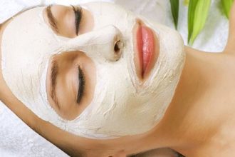 H μάσκα που πρέπει να δοκιμάσεις λίγο πριν τα Χριστούγεννα