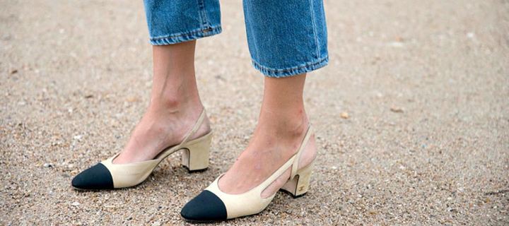 Με αυτά τα παπούτσια συνδυάζουν τα τζιν τους οι fashionistas!