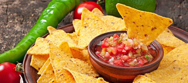 Ψητά νάτσος καλαμποκιού με σάλτσα