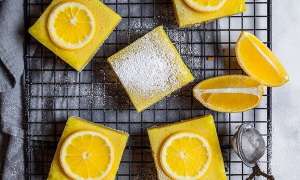 Μπάρες λεμονιού: ό,τι πιο δροσερό έχεις δοκιμάσει για επιδόρπιο