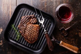 Το μεγαλύτερο λάθος που κάνεις όταν φτιάχνεις μπριζόλες