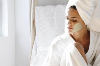 4 DIY μάσκες προσώπου που πρέπει να δοκιμάσεις αυτό το φθινόπωρο