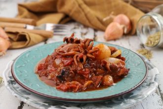 Σουπιές στιφάδο