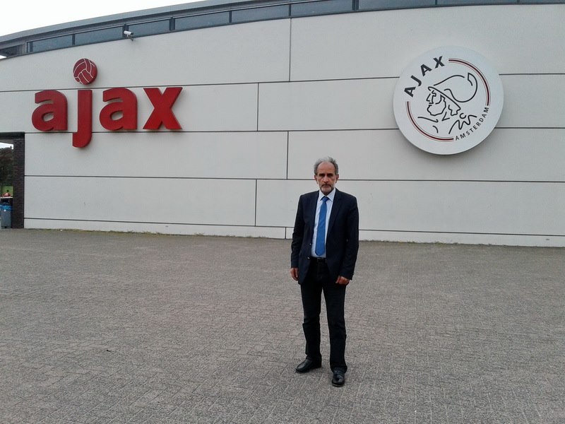 Ο Κατσιφάρας και ο... Άγιαξ!