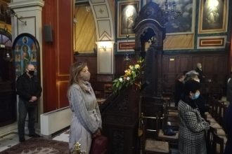 Στην λειτουργία των Θεοφανείων η Βίβιαν Σαμούρη