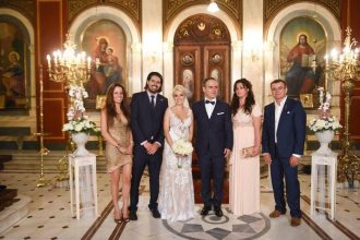 Γιώργος Τρίχας και Ιωάννα Χριστοπούλου ενώθηκαν με τα ιερά δεσμά - Λαμπερός γάμος στην Ευαγγελίστρια με άρωμα... ΣΥΡΙΖΑ - Δείτε ΦΩΤΟΓΡΑΦΙΕΣ