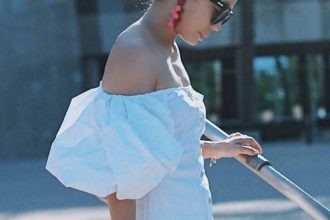 Puff Sleeves: Η νέα τάση στα μανίκια που αγαπούν οι influencers!